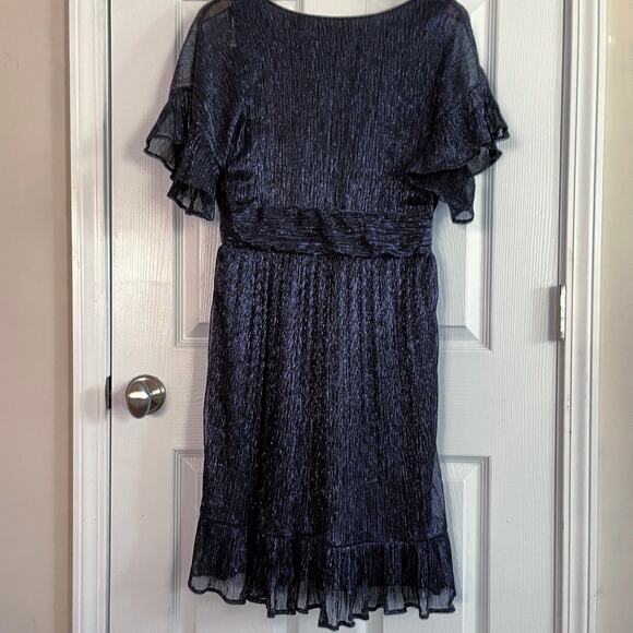 Lilly Pulitzer Sinclare Short Sleeve Dress in Low Tide Navy - Picture 6 of 10